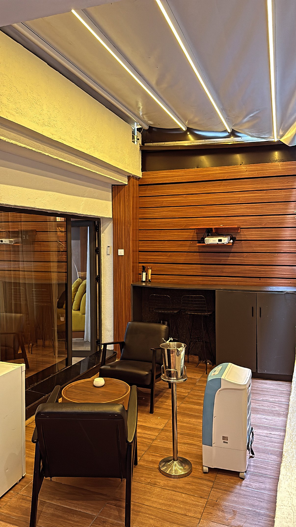 CHAMBRE SALON 